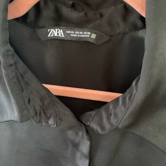 Zara Blouse - Picture 2 of 6